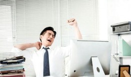 办公室白领遭遇职场潜规则,揭秘办公室白领的隐秘挑战